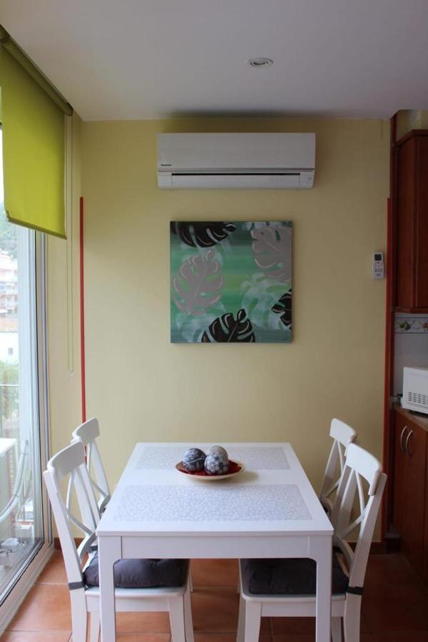 Apartaments Oller Centro Roses Buitenkant foto