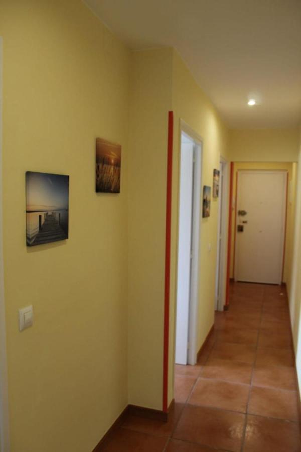 Apartaments Oller Centro Roses Buitenkant foto